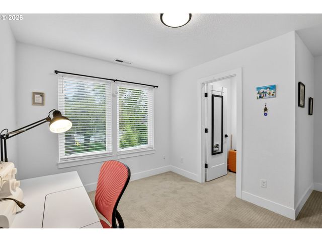 2911 N WILLIS Blvd, Portland, OR 97217