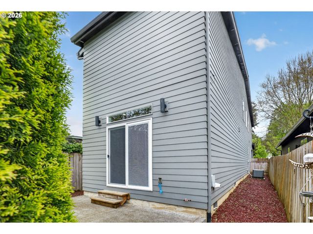 2911 N WILLIS Blvd, Portland, OR 97217