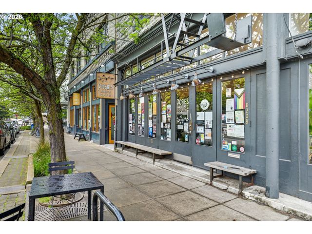 2911 N WILLIS Blvd, Portland, OR 97217