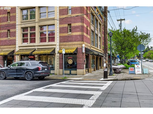 2911 N WILLIS Blvd, Portland, OR 97217