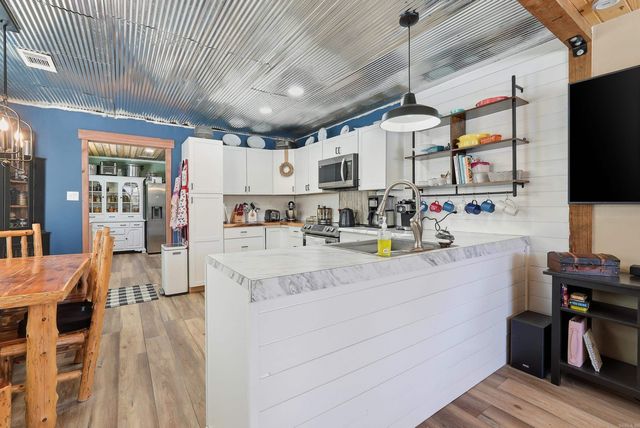 121 Pumpkin Center Circle, Quitman, AR 72131