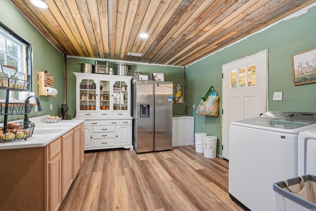 121 Pumpkin Center Circle, Quitman, AR 72131