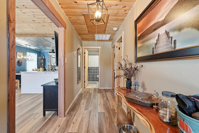 121 Pumpkin Center Circle, Quitman, AR 72131