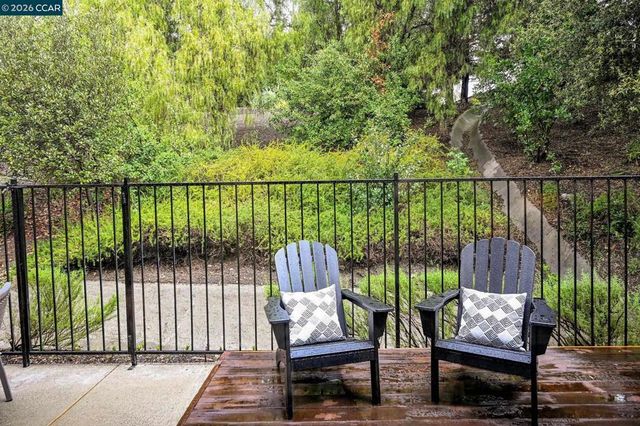 222 PORTOLA DR, Danville, CA 94506