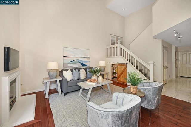 222 PORTOLA DR, Danville, CA 94506