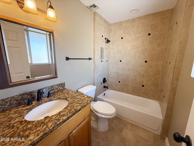 3362 W SURREY Avenue, Phoenix, AZ 85029