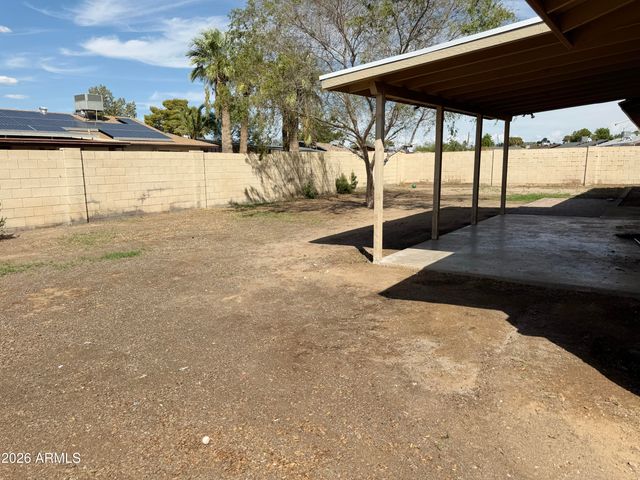 3362 W SURREY Avenue, Phoenix, AZ 85029