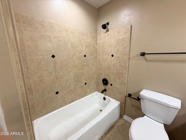 3362 W SURREY Avenue, Phoenix, AZ 85029