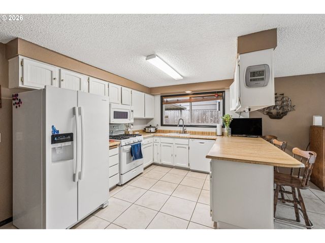 10317 Se 37TH Ave, Milwaukie, OR 97222