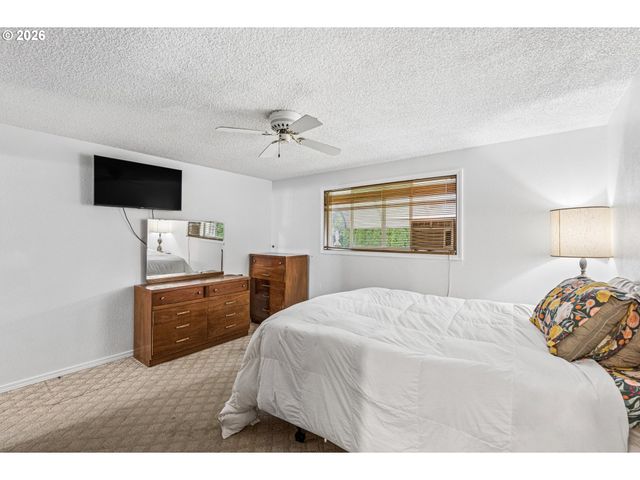 10317 Se 37TH Ave, Milwaukie, OR 97222