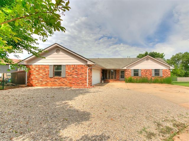 2202 Ashland Court, Norman, OK 73071