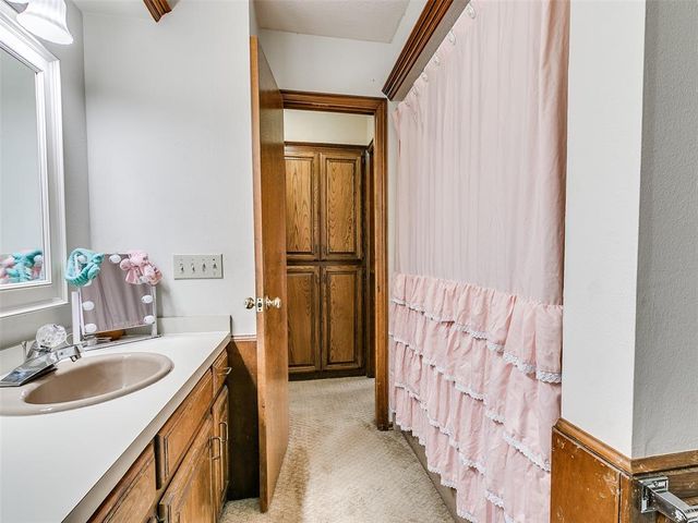 2202 Ashland Court, Norman, OK 73071