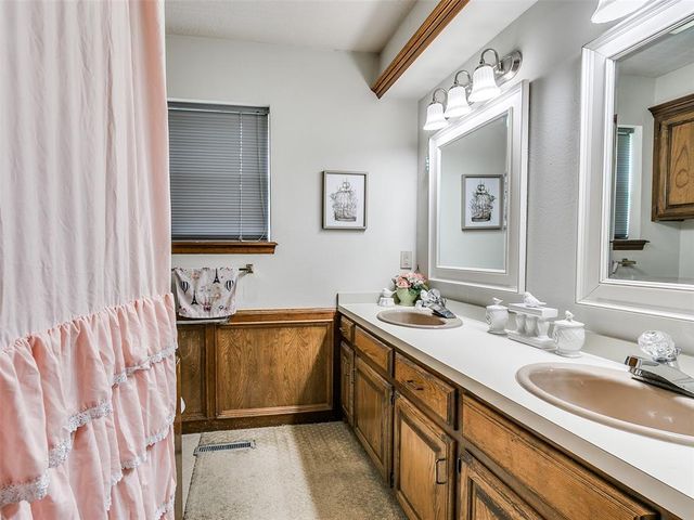 2202 Ashland Court, Norman, OK 73071