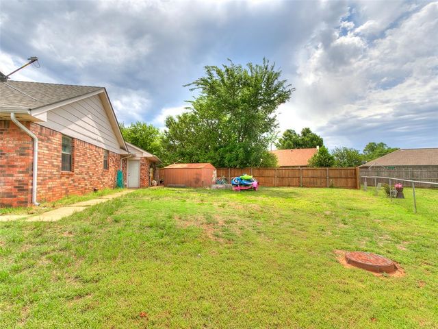 2202 Ashland Court, Norman, OK 73071