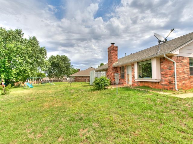 2202 Ashland Court, Norman, OK 73071