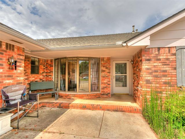 2202 Ashland Court, Norman, OK 73071