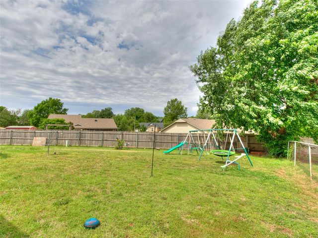2202 Ashland Court, Norman, OK 73071