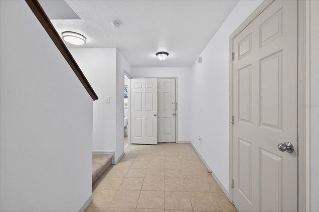 1513 WATER TERRACE LANE, Brandon, FL 33511