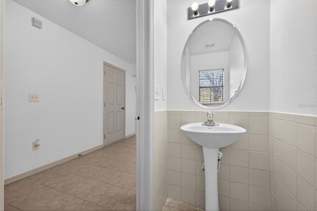 1513 WATER TERRACE LANE, Brandon, FL 33511