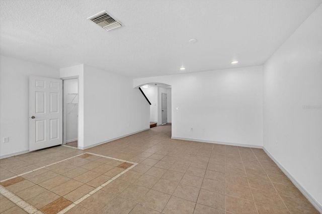 1513 WATER TERRACE LANE, Brandon, FL 33511