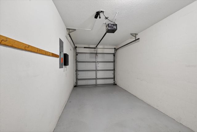 1513 WATER TERRACE LANE, Brandon, FL 33511