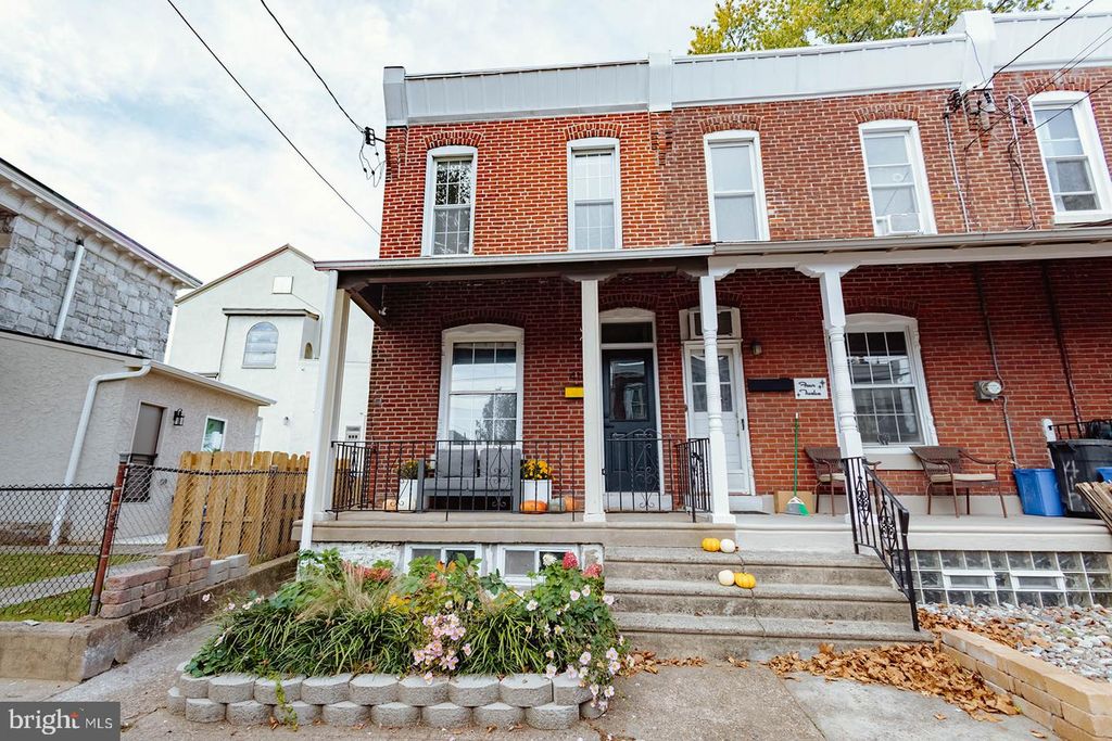 410 MONASTERY AVE, PHILADELPHIA, PA 19128 — exterior