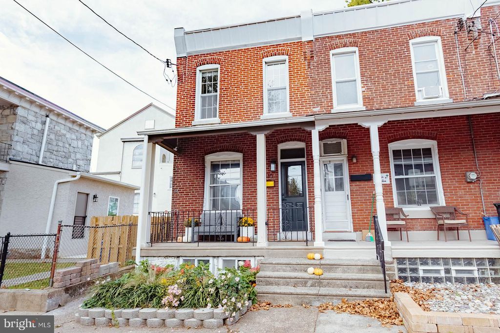 410 MONASTERY AVE, PHILADELPHIA, PA 19128 — photo 2
