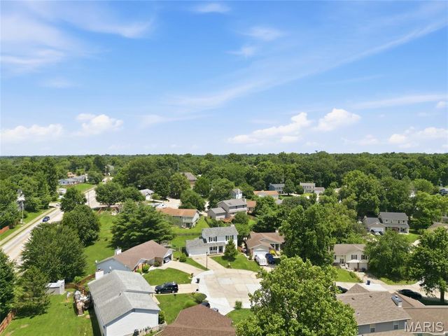 112 Mount Olympus Court, St Peters, MO 63376