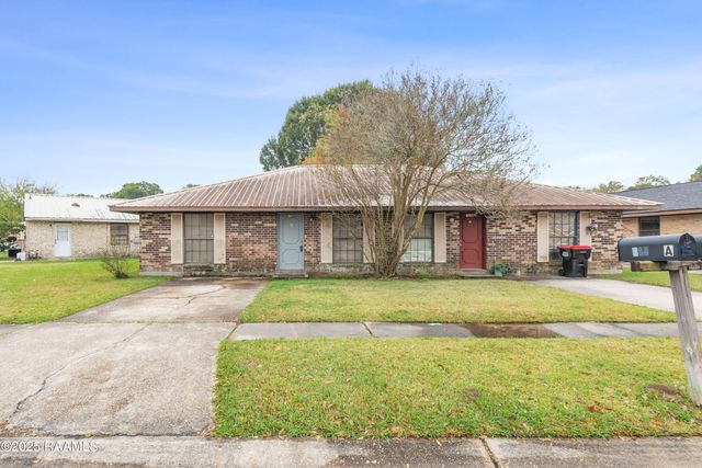 504 Knollwood Circle A, Lafayette, LA 70506