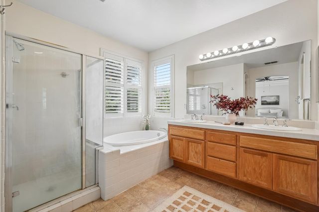 1891 Rogue River Ct, West Sacramento, CA 95691
