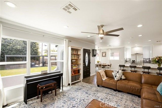 15952 Norcrest Drive, Whittier, CA 90604