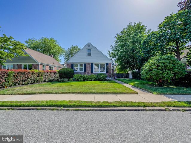 1109 OLD LN, Drexel Hill, PA 19026