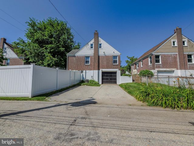 1109 OLD LN, Drexel Hill, PA 19026