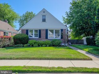 1109 OLD LN, Drexel Hill, PA 19026