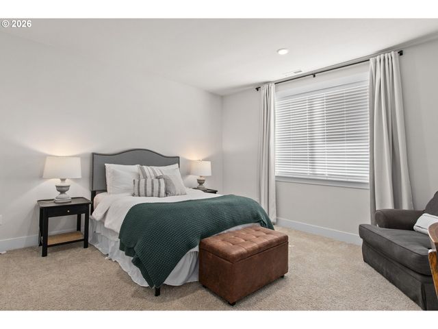 11000 Sw VERDUN Loop, Wilsonville, OR 97070
