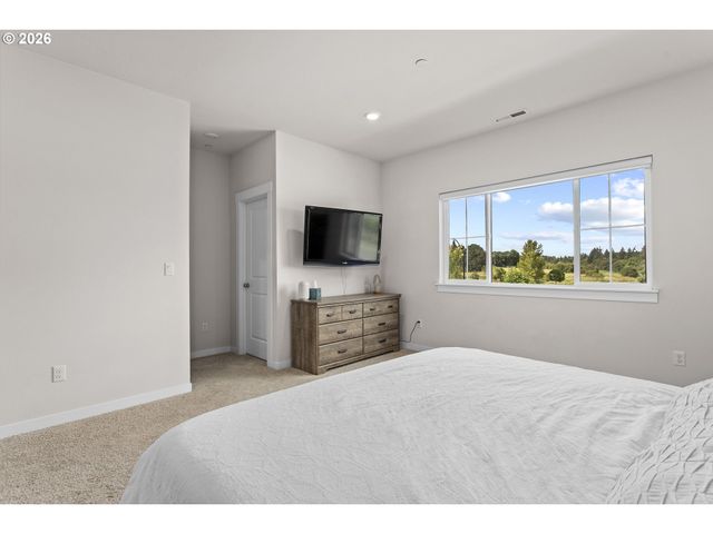11000 Sw VERDUN Loop, Wilsonville, OR 97070