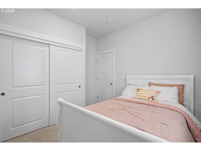 11000 Sw VERDUN Loop, Wilsonville, OR 97070