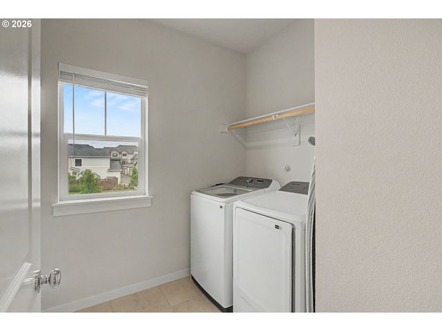 11000 Sw VERDUN Loop, Wilsonville, OR 97070