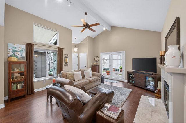 6663 N Hanover, Fresno, CA 93722