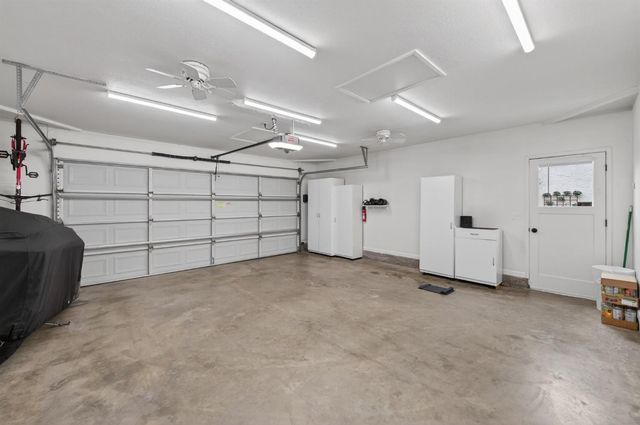 6663 N Hanover, Fresno, CA 93722