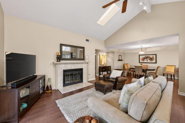 6663 N Hanover, Fresno, CA 93722