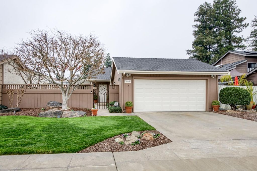 6663 N Hanover, Fresno, CA 93722