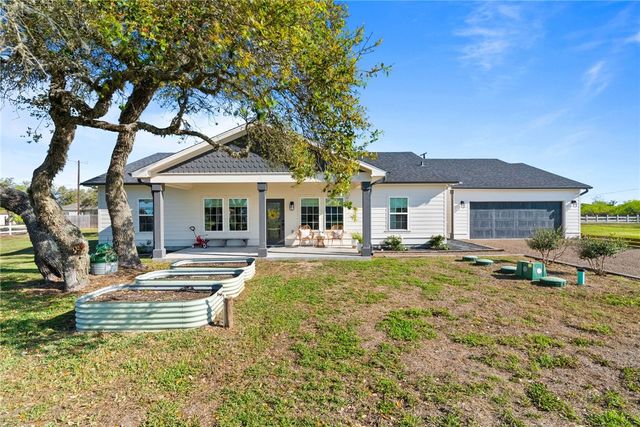 267 Old Salt Lake, Rockport, TX 78382