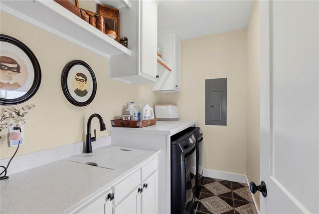 267 Old Salt Lake, Rockport, TX 78382