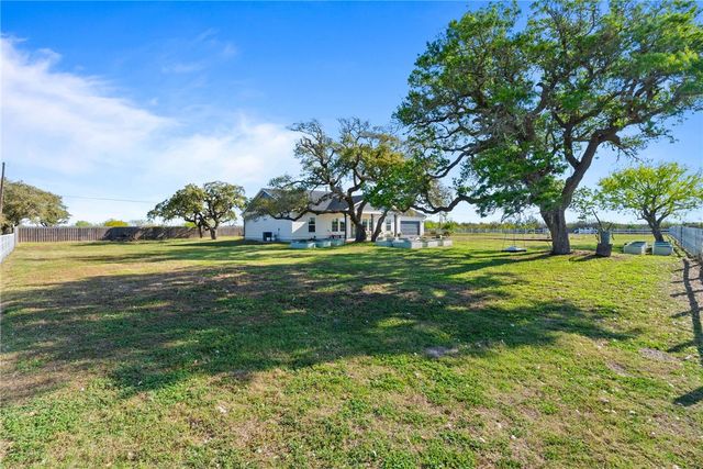 267 Old Salt Lake, Rockport, TX 78382