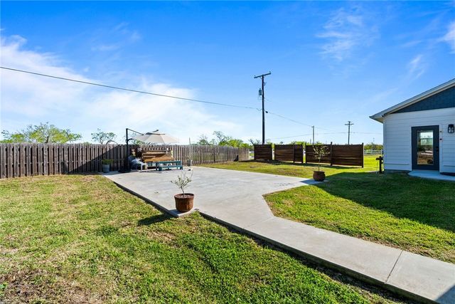 267 Old Salt Lake, Rockport, TX 78382