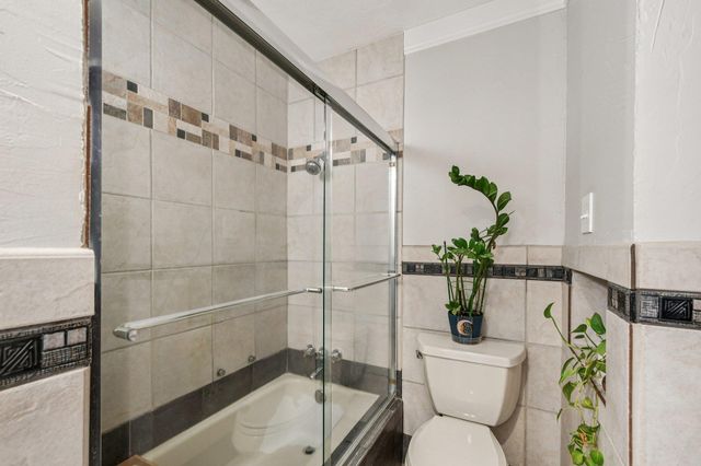 138 World Of Tennis SQ, Lakeway, TX 78738