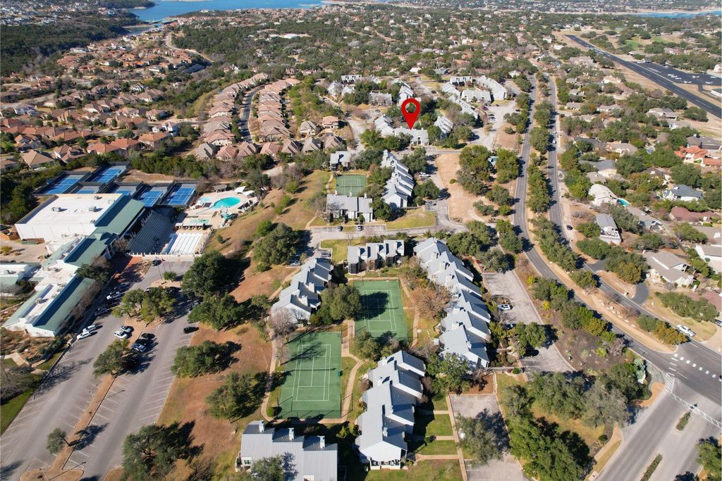 138 World Of Tennis SQ, Lakeway, TX 78738