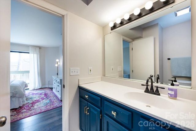 1608 Sharon Road W 45, Charlotte, NC 28210