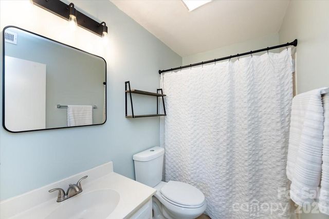 1608 Sharon Road W 45, Charlotte, NC 28210